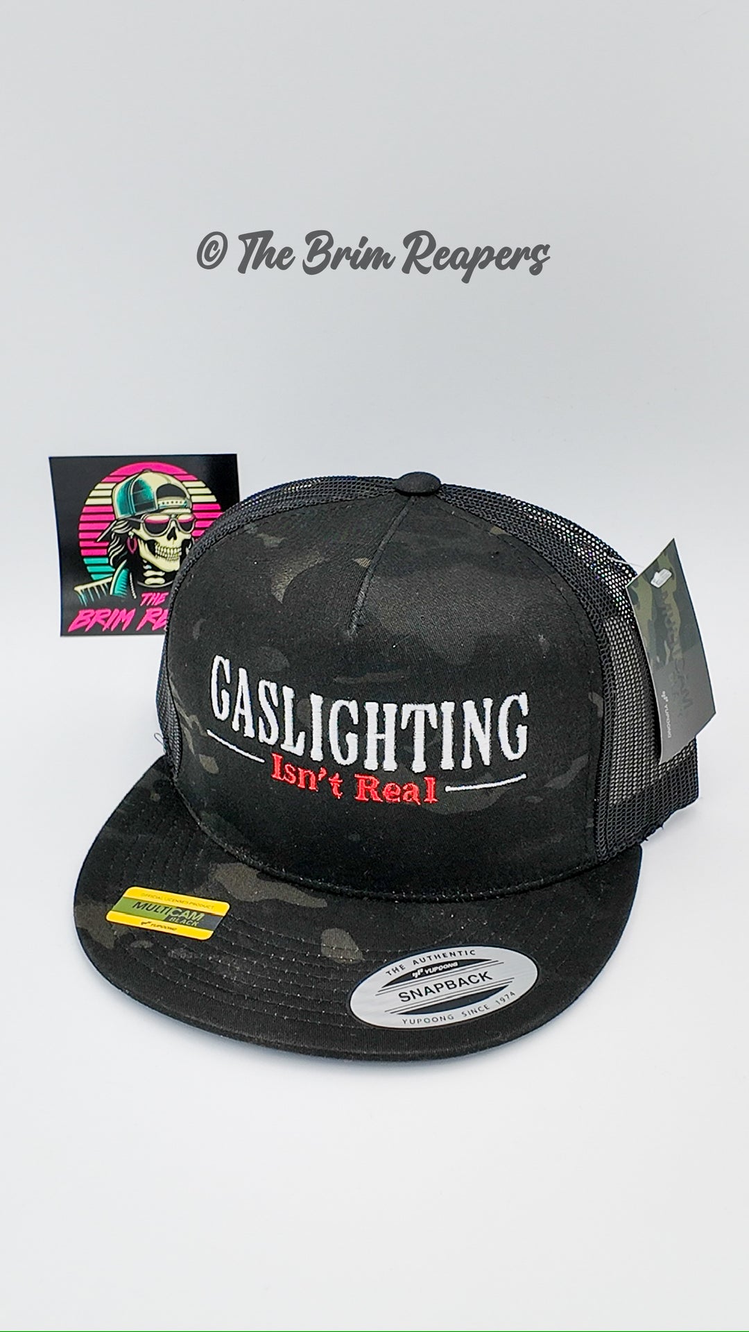 Gaslighting Isn't Real Hat | Funny Comedy Argument Men's Accessories